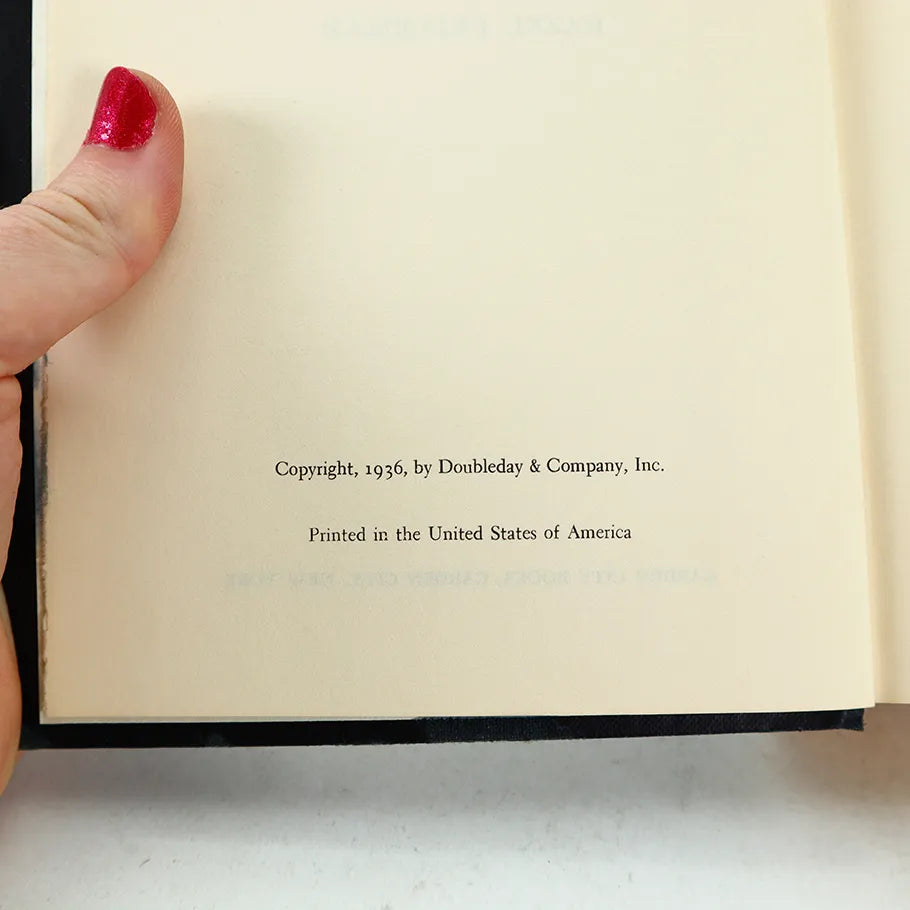 1936 The Best Loved Poems of the American People Selected by Hazel Felleman Copyright