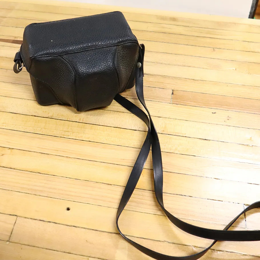 Vintage Hanimex C550 Loadmatic Black Silver Camera w/ Case 40mm Lens Rare Model In The Case