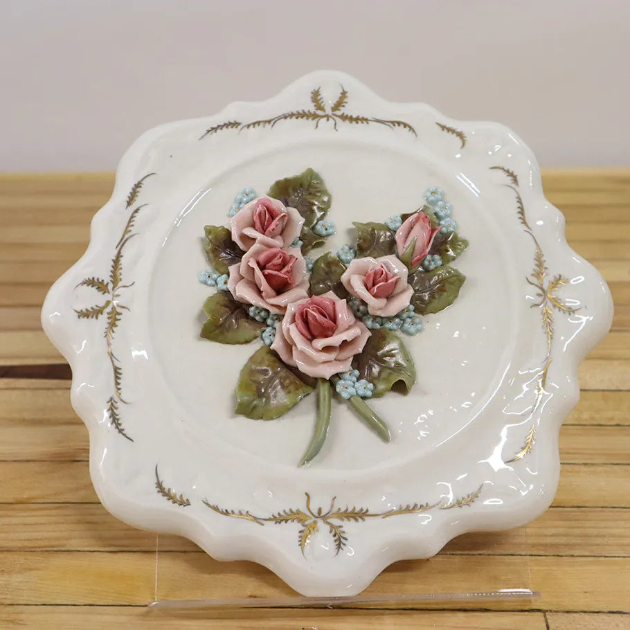 Vtg Italian Capodimonte style Porcelain Vase & Reina Califa Plate Flower Roses Flower Plate Design
