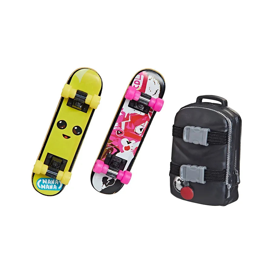 Fortnite Victory Royale Series: Back Board Banana & Cuddle Rider Accessory out of box